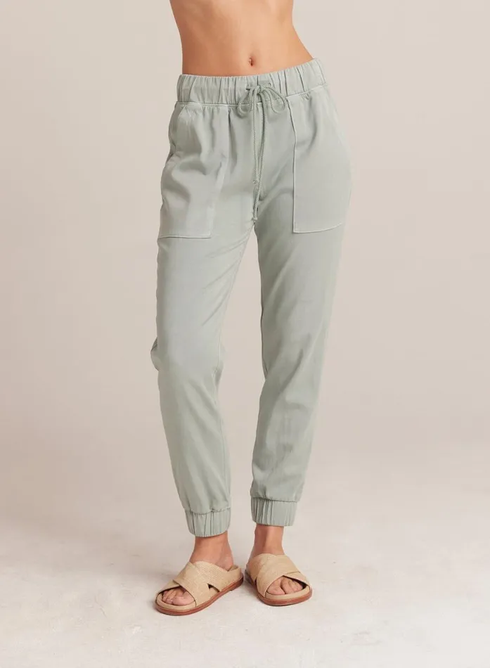 Bella Dahl Pocket Jogger 8211 Oasis Green Women Joggers Bella Dahl Pocket Jogger 8211 Oasis Green Women Joggers