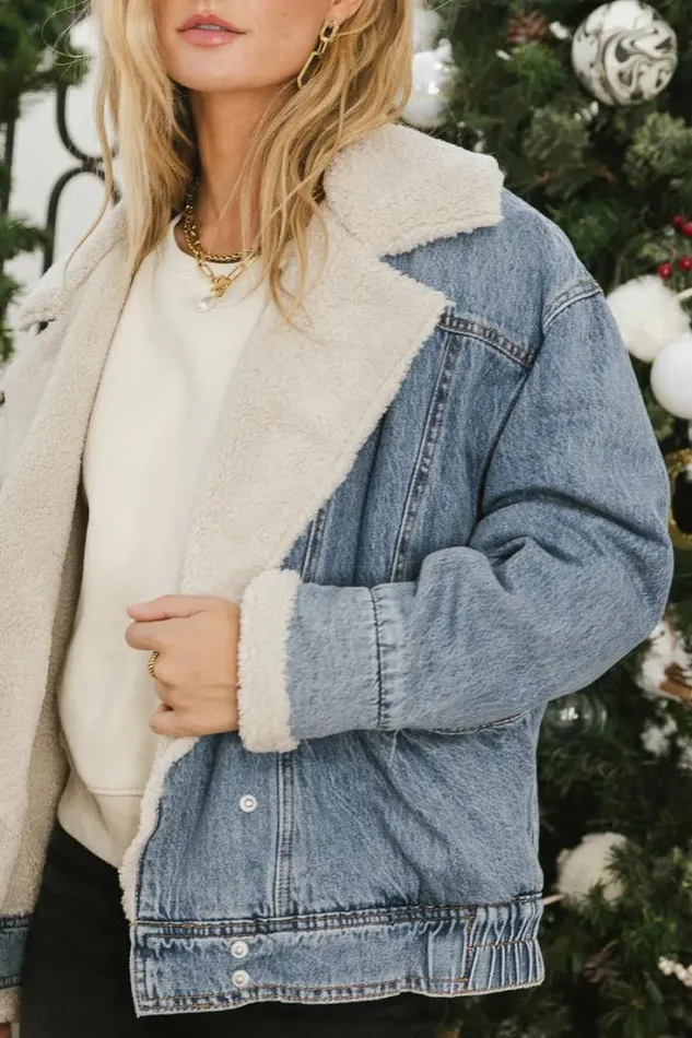 Bohme Outerwear BlankNYC Brooklyn Baby Denim Sherpa Jacket Light Wash 8211 Women Bohme Outerwear BlankNYC Brooklyn Baby Denim Sherpa Jacket Light Wash 8211 Women