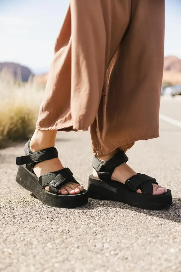 Bohme Shoes Seychelles Serenade Platform Sandals In Black Black 8211 Women