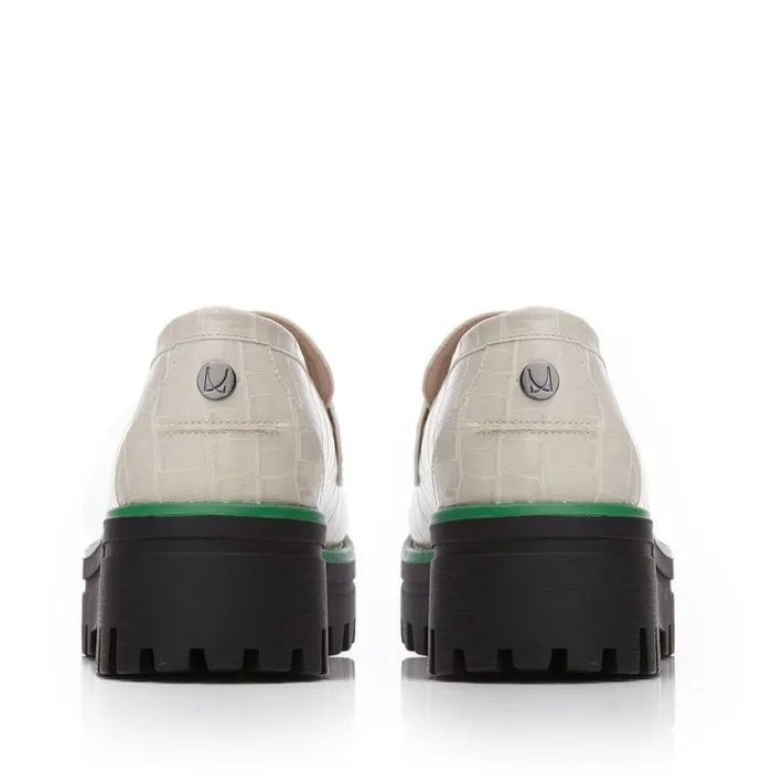 Brogues And Loafers Women Moda In Pelle M By Moda Elloise Off White Patent Mocc Croc