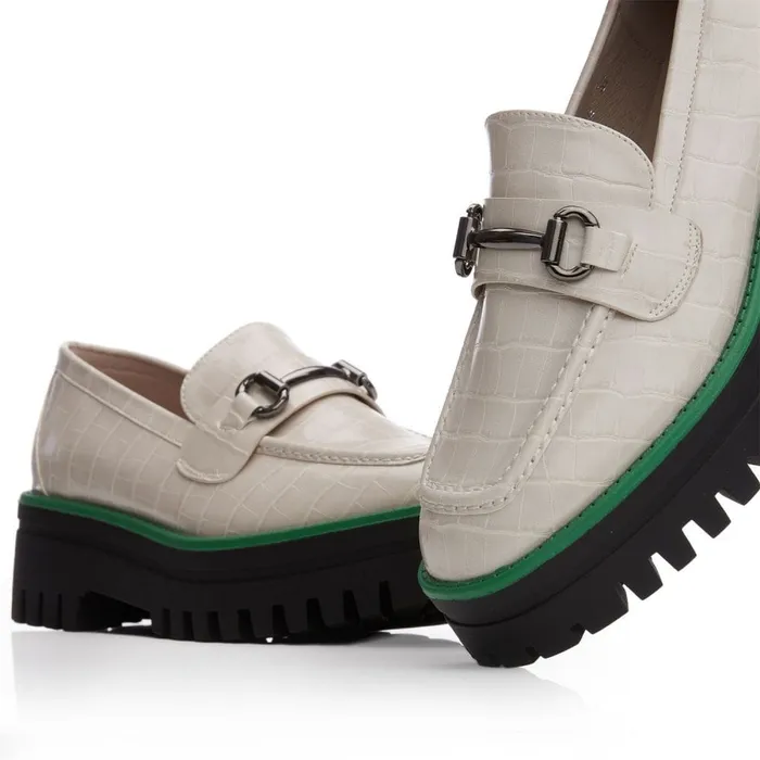 Brogues And Loafers Women Moda In Pelle M By Moda Elloise Off White Patent Mocc Croc