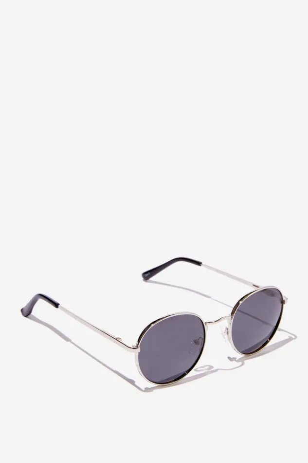 Cotton On Sunglasses Bellbrae Polarized Sunglasses Silvermatte Blacksmoke 8211 Men Cotton On Sunglasses Bellbrae Polarized Sunglasses Silvermatte Blacksmoke 8211 Men