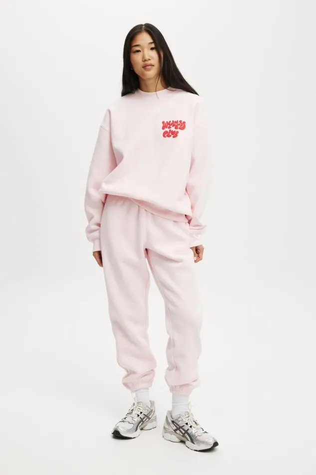 Cotton On SweatsandHoodies Plush Graphic Crew Sweatshirt Cherry Dreamraspberry 8211 Women Cotton On SweatsandHoodies Plush Graphic Crew Sweatshirt Cherry Dreamraspberry 8211 Women