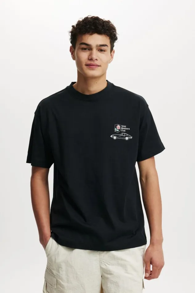Cotton On Tees and Tanks Box Fit Graphic TShirt Blackmembers Club White 8211 Men