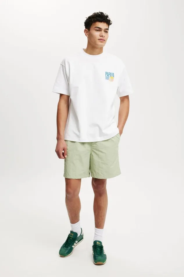 Cotton On Tees and Tanks Box Fit Graphic TShirt Whitepapaya Fruit 8211 Men Cotton On Tees and Tanks Box Fit Graphic TShirt Whitepapaya Fruit 8211 Men