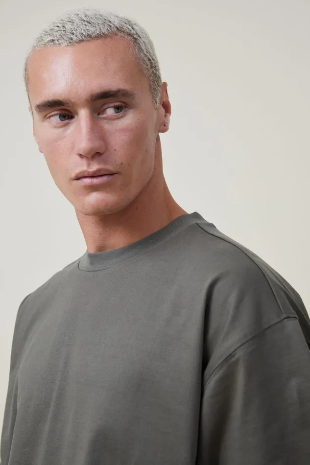 Cotton On Tees and Tanks Box Fit TShirt Military 8211 Men Cotton On Tees and Tanks Box Fit TShirt Military 8211 Men