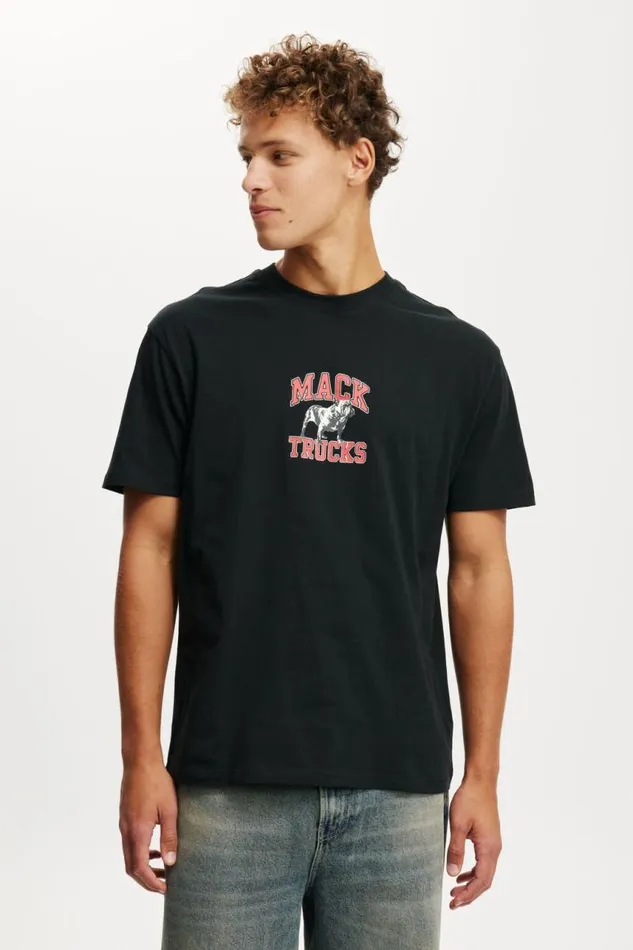 Cotton On Tees and Tanks Mack Trucks Loose Fit TShirt Lcn Mac Blackmack Service Dealer 8211 Men Cotton On Tees and Tanks Mack Trucks Loose Fit TShirt Lcn Mac Blackmack Service Dealer 8211 Men