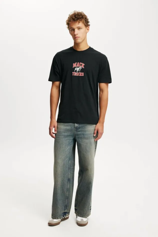Cotton On Tees and Tanks Mack Trucks Loose Fit TShirt Lcn Mac Blackmack Service Dealer 8211 Men Cotton On Tees and Tanks Mack Trucks Loose Fit TShirt Lcn Mac Blackmack Service Dealer 8211 Men