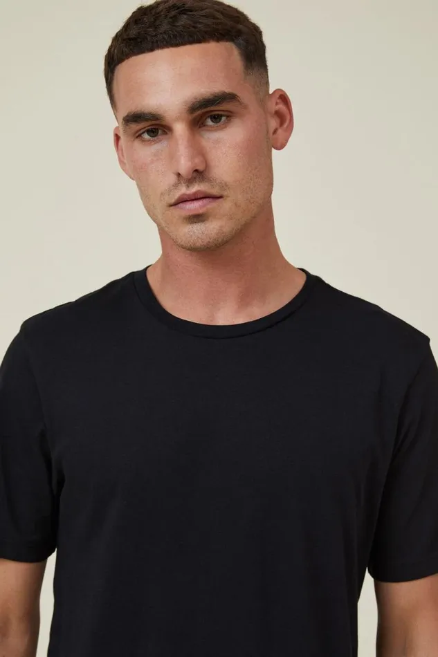 Cotton On Tees and Tanks Organic Regular Fit Crew TShirt Black 8211 Men Cotton On Tees and Tanks Organic Regular Fit Crew TShirt Black 8211 Men