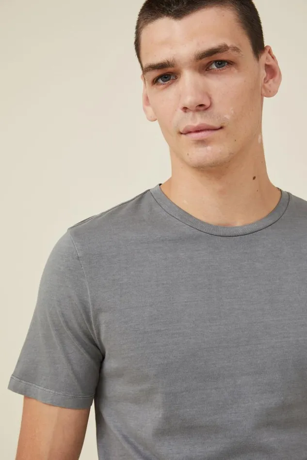 Cotton On Tees and Tanks Organic Regular Fit Crew TShirt Slate Stone 8211 Men Cotton On Tees and Tanks Organic Regular Fit Crew TShirt Slate Stone 8211 Men