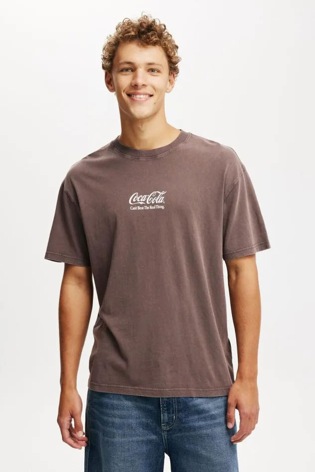 Cotton On Tees and Tanks Premium License Loose Fit TShirt Lcn Cok Washed Chocolatecoca Cola 8211 The Real 8211 Men