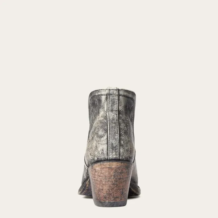 Dixon Bootie Naturally Distressed Black Women Ariat Western Boots Dixon Bootie Naturally Distressed Black Women Ariat Western Boots