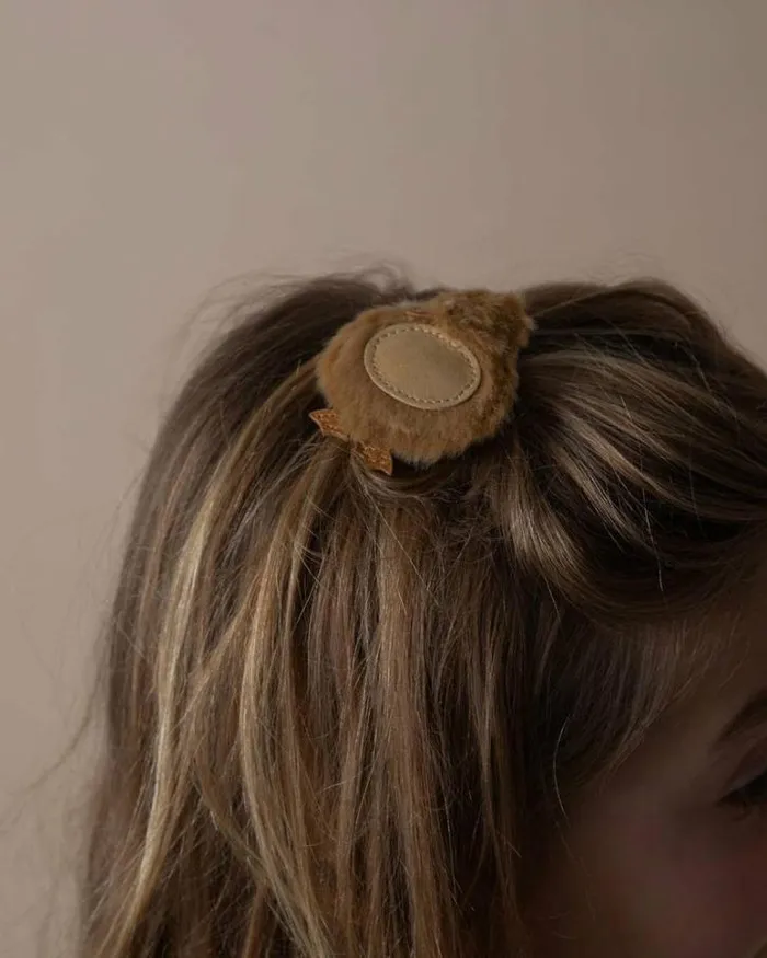 Donsje Amsterdam Accessories Baby Lipu Clip Camel Soft Faux Fur