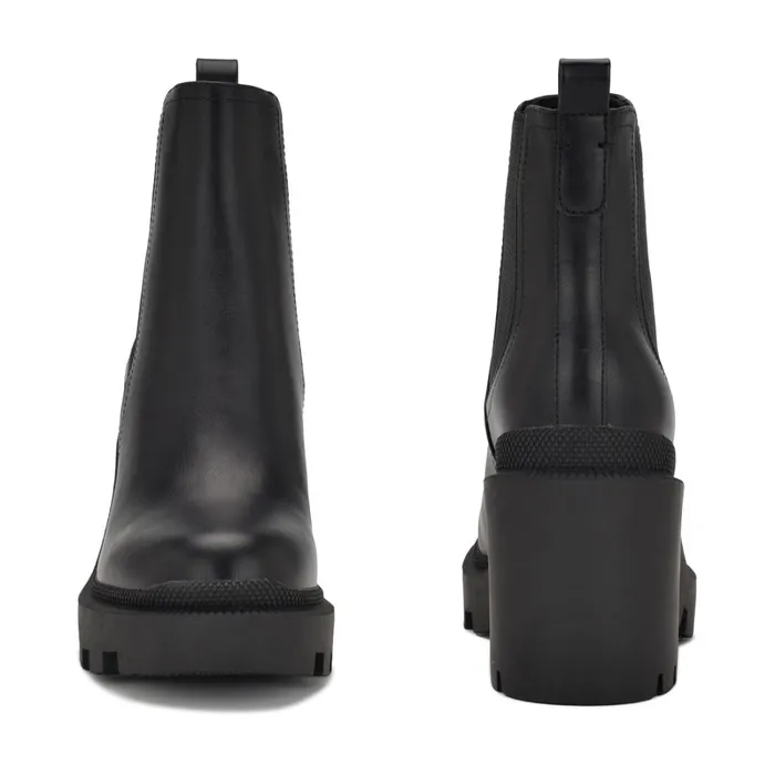 Forme Chelsea Lug Sole Booties Black Women Nine West Boots and Booties