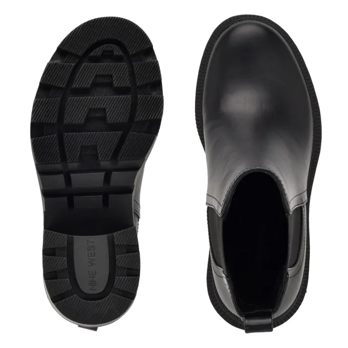 Forme Chelsea Lug Sole Booties Black Women Nine West Boots and Booties