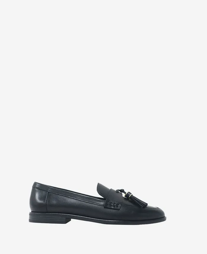 Kenneth Cole Flats and Loafers Women Lyra Leather Loafer Black Leather