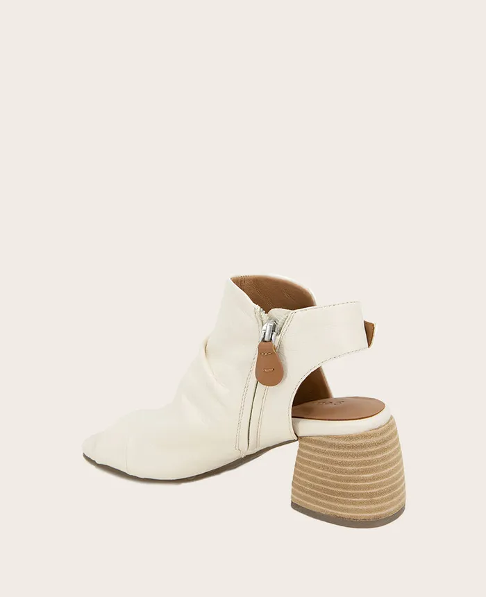 Kenneth Cole Sandals and Wedges Women GENTLE SOULS 8211 Marrion Slingback Block Heel Sandal Ivory Leather Kenneth Cole Sandals and Wedges Women GENTLE SOULS 8211 Marrion Slingback Block Heel Sandal Ivory Leather