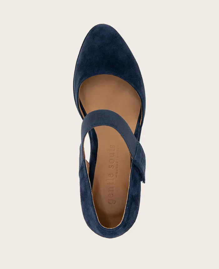 Kenneth Cole Sandals and Wedges Women GENTLE SOULS Oriana Suede Wedge Navy Suede Kenneth Cole Sandals and Wedges Women GENTLE SOULS Oriana Suede Wedge Navy Suede