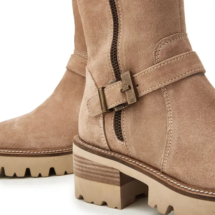 Knee High Boots Women Moda In Pelle Dori Beige Suede
