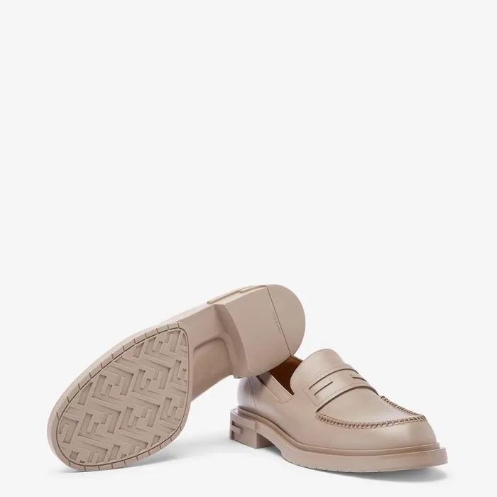 Man Dove Grey Leather Loafers Grey Fendi Loafers and Mocassins