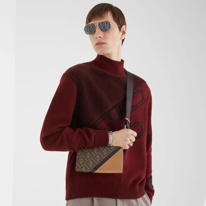 Man GoldColoured Sunglasses Gold Fendi Sunglasses