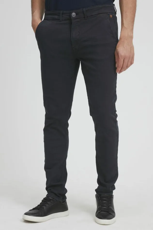 Men Jet Fit Blend Jeans Black