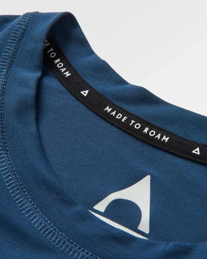 Men Tops Passenger Trail Active Recycled Tshirt Dark Denim Dark Denim