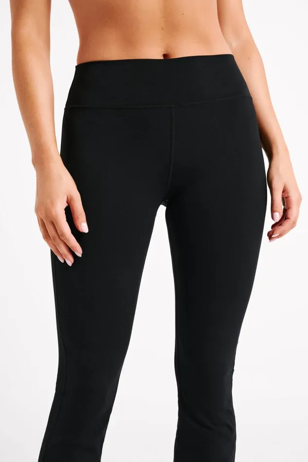 Meshki Activewear Sherrie Yoga Pants 8211 Black Black 8211 Women