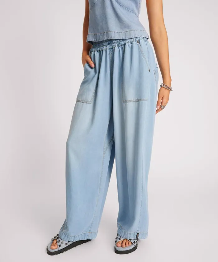 One Teaspoon Bottoms SOFT BLUE TENCEL PARACHUTE PANTS 8211 Women One Teaspoon Bottoms SOFT BLUE TENCEL PARACHUTE PANTS 8211 Women