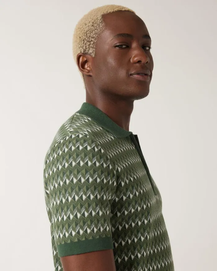 Politix Knitwear Men Geometric Zipup Collar Polo Green