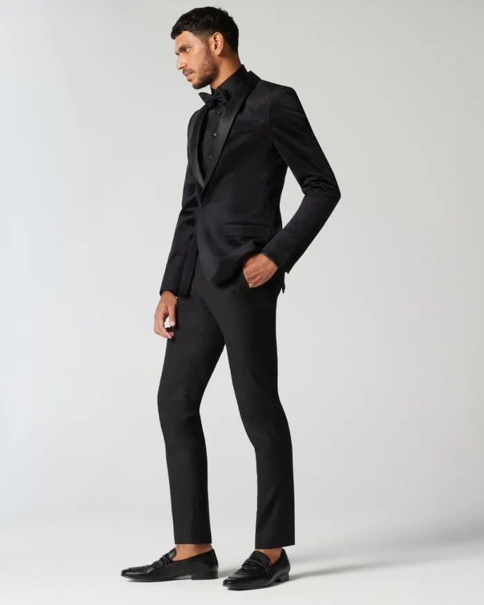 Politix Tuxedos Men Slim Fit Detachable Shawl Collar Velvet Tuxedo Jacket Black