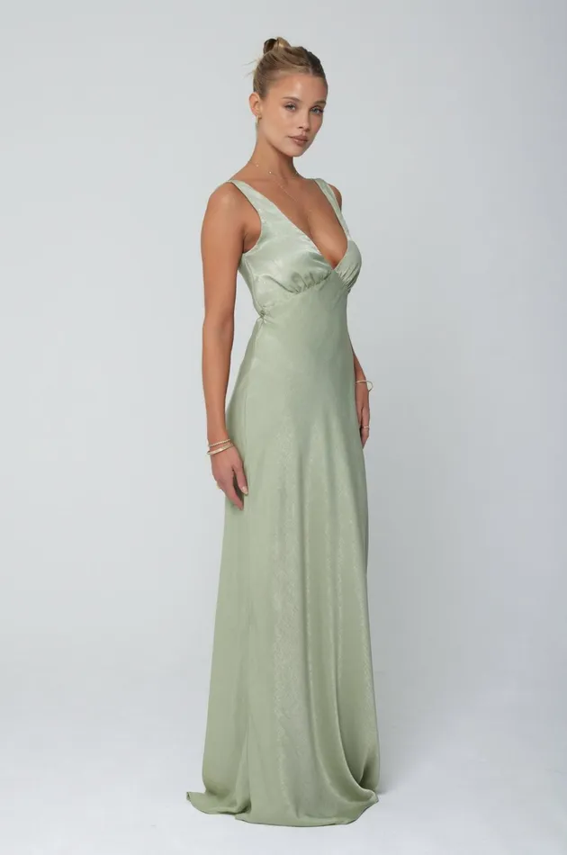 RESA Bridesmaids Violet Maxi In Sage 8211 Women