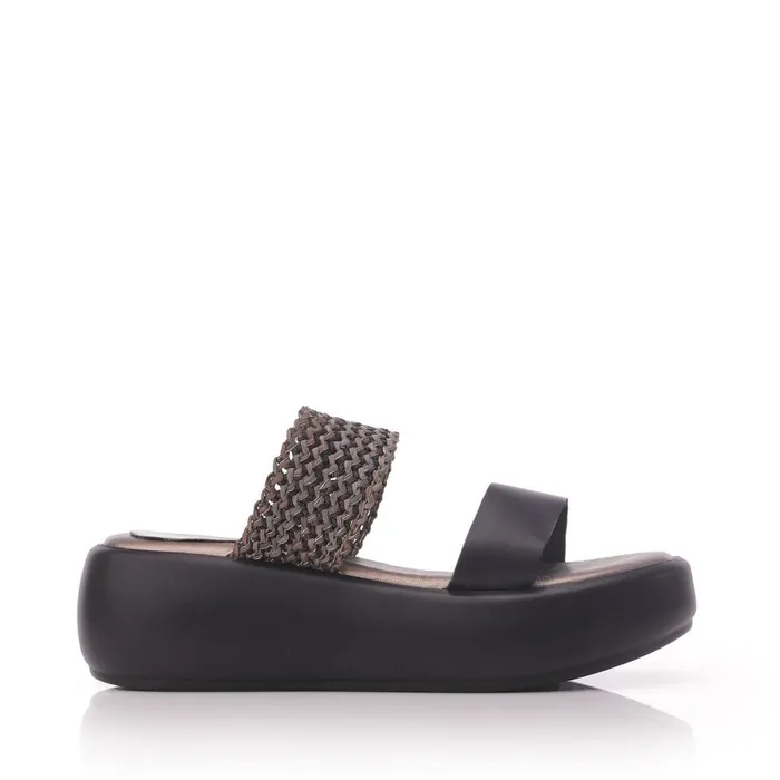 Slider Sandals Women Moda In Pelle Ottilie Black Leather