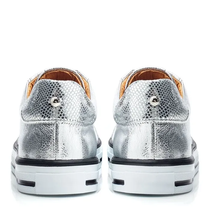SlipOn Trainers Women Moda In Pelle Bennii Silver Leather