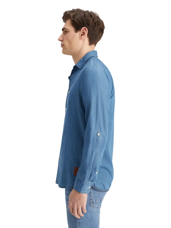Smart Indigo Lightweight Denim Shirt With Sleeve Adjusters Washed Indigo Men Scotch and Soda Shirts Smart Indigo Lightweight Denim Shirt With Sleeve Adjusters Washed Indigo Men Scotch and Soda Shirts