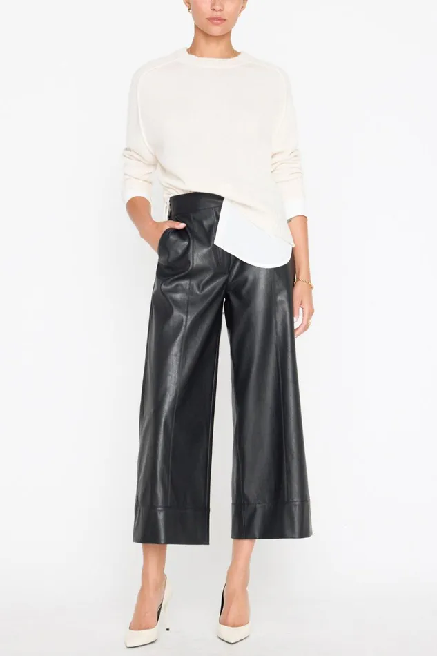 The Parson Crew Looker Almond With White Underlayer Women Brochu Walker Looker Sweaters