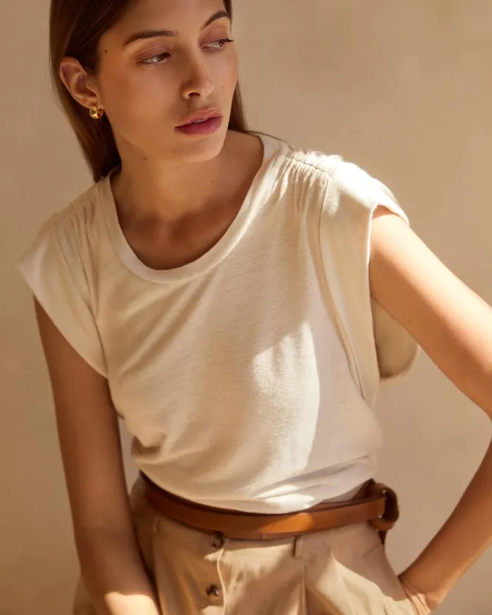 The Reins Tee Tallow Beige Women Brochu Walker Tops
