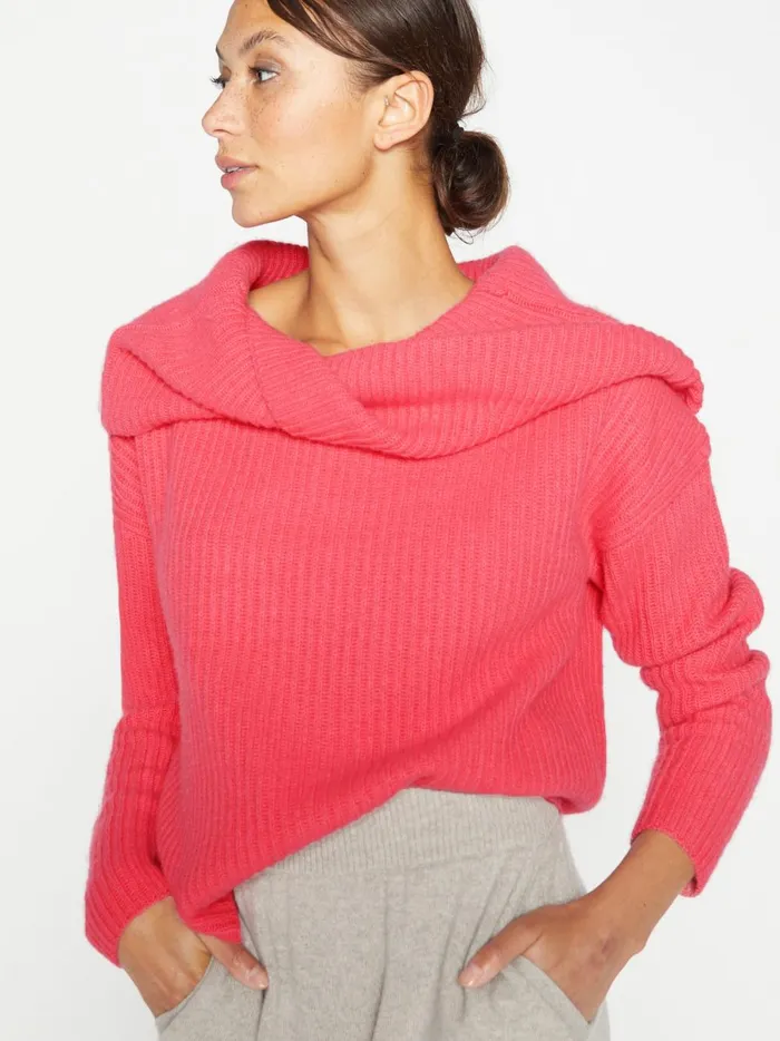 The Riser Reversible Off Shoulder Nuevo Pink Women Brochu Walker Sweaters