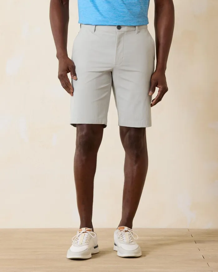 Tommy Bahama Chip Shot IslandZone 8Inch Shorts Dark Jade Men Shorts