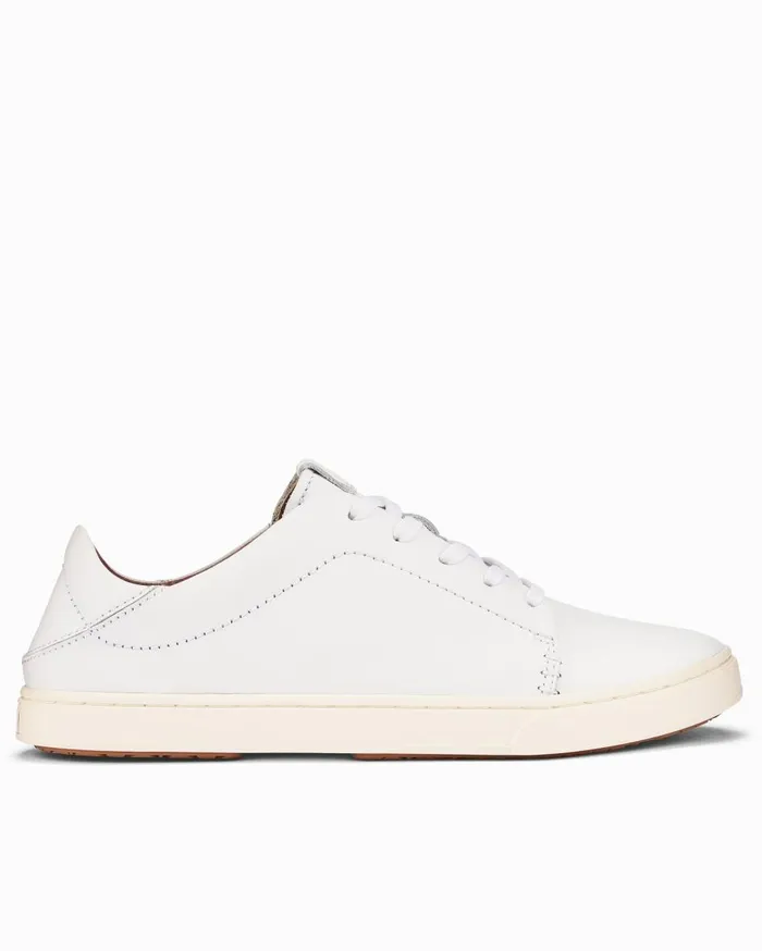 Tommy Bahama OluKai Pehuea L Ili Sneakers White Women Shoes and Sandals