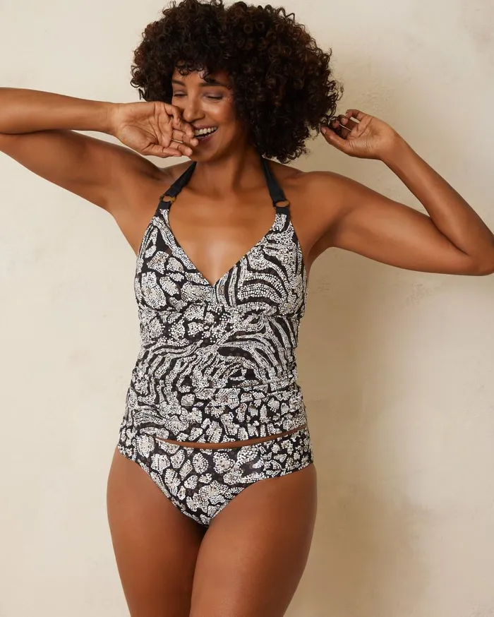 Tommy Bahama Playa Brava Reversible RingFront Tankini Top Black Rev Women Bikini Tops Tommy Bahama Playa Brava Reversible RingFront Tankini Top Black Rev Women Bikini Tops