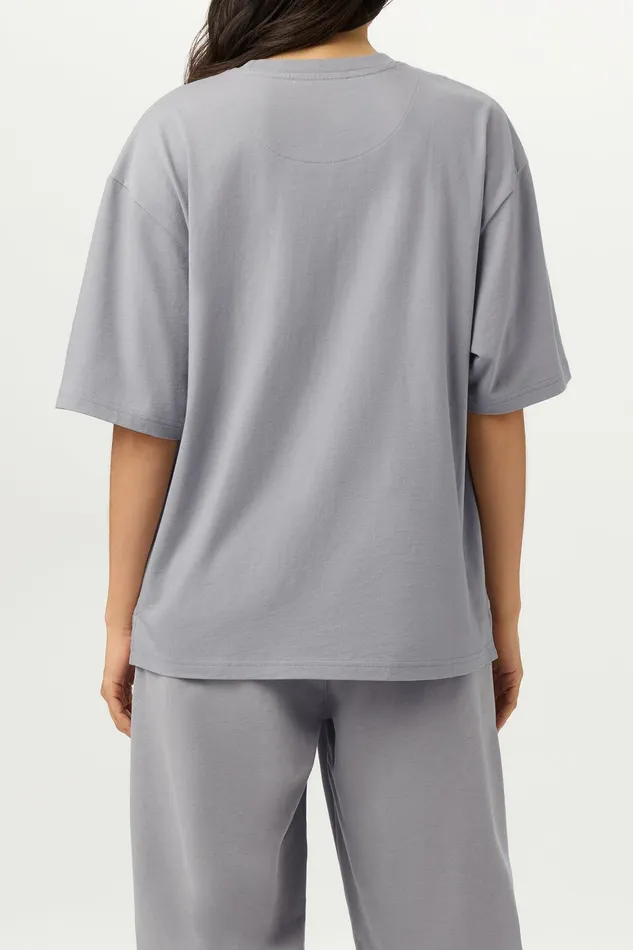 Tops and TShirts Men Fila Apex Relaxed Box Tee 051 Ultimate Gray Tops and TShirts Men Fila Apex Relaxed Box Tee 051 Ultimate Gray