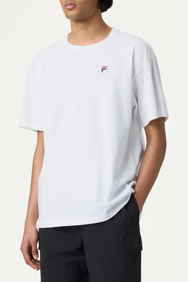 Tops and TShirts Men Fila Classic Relaxed Tee 100 White Tops and TShirts Men Fila Classic Relaxed Tee 100 White