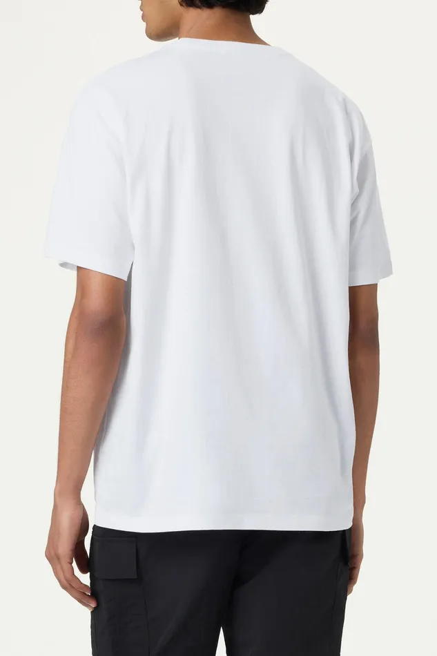 Tops and TShirts Men Fila Classic Relaxed Tee 100 White Tops and TShirts Men Fila Classic Relaxed Tee 100 White
