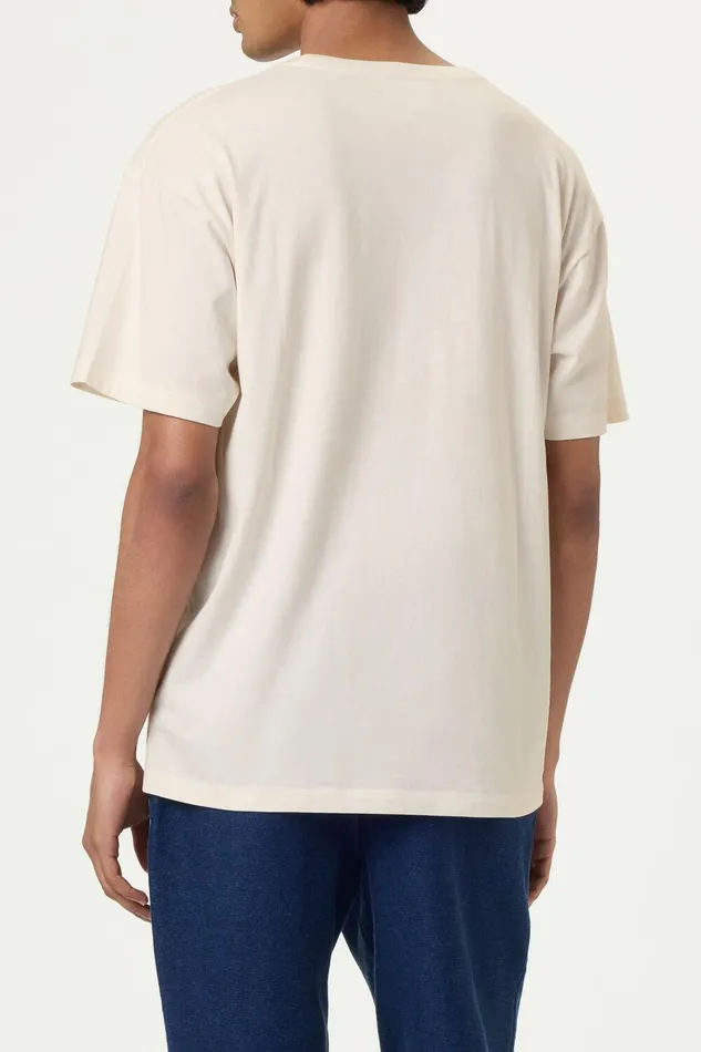 Tops and TShirts Women Fila Classic Relaxed Tee 920 Gardenia Tops and TShirts Women Fila Classic Relaxed Tee 920 Gardenia