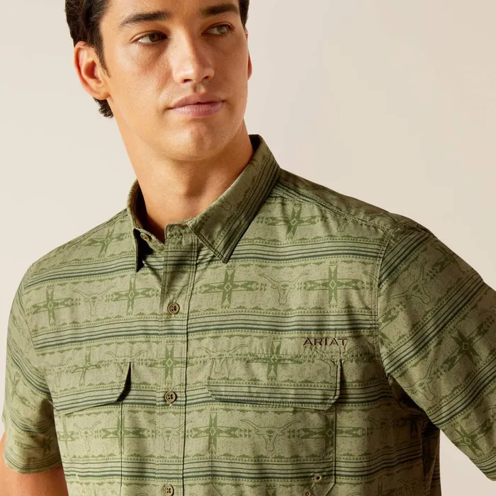 VentTEK Outbound Fitted Shirt Four Leaf Clover Men Ariat Button Down Shirts VentTEK Outbound Fitted Shirt Four Leaf Clover Men Ariat Button Down Shirts