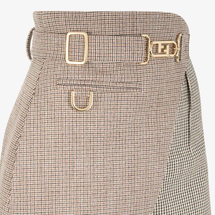 Woman Beige Houndstooth Wool Shorts Beige Fendi Pants and Shorts