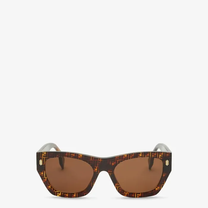 Woman Havana Acetate Sunglasses White Fendi Sunglasses