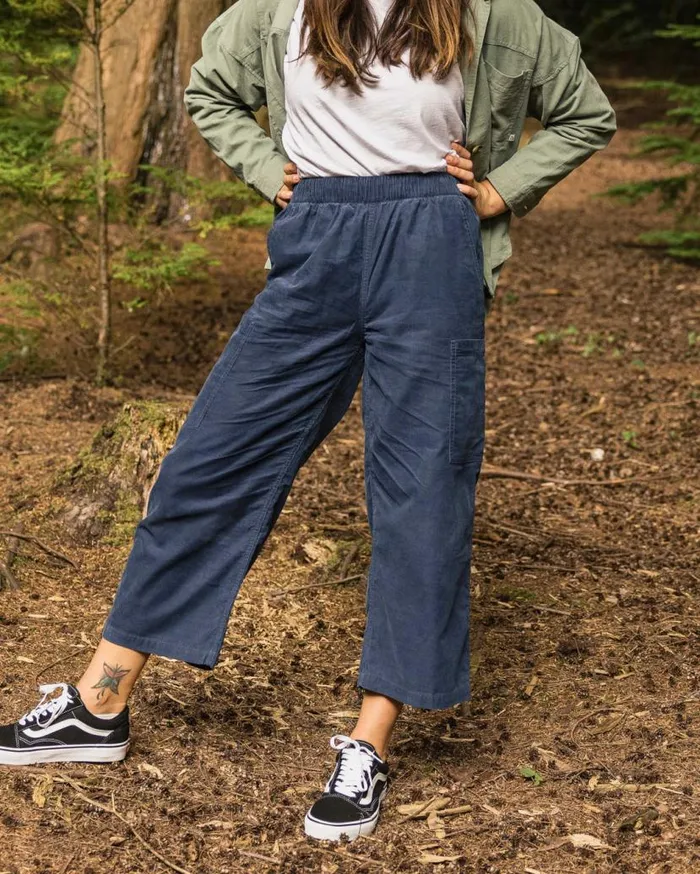 Women Bottoms Passenger Someday 20 Organic Corduroy Crop Trouser Dark Denim Dark Denim