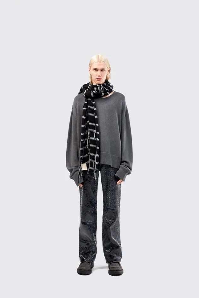 Women Camper Knit Knit Scarf Black Intarsia Knit Scarf Women Camper Knit Knit Scarf Black Intarsia Knit Scarf